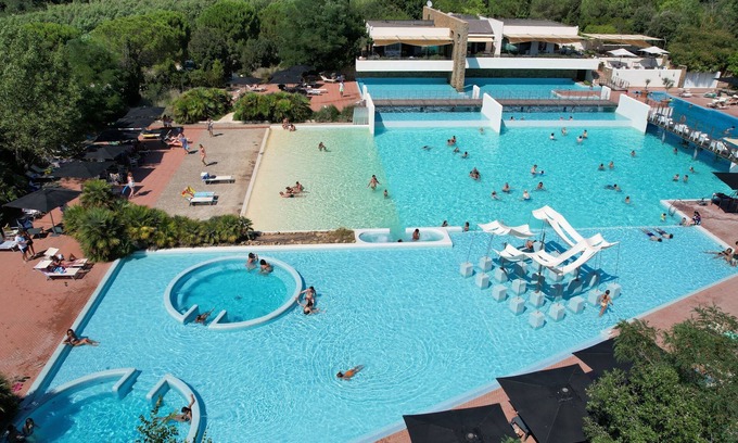 Le Rocchette Alquiler De RV | Camping Village Rocchette