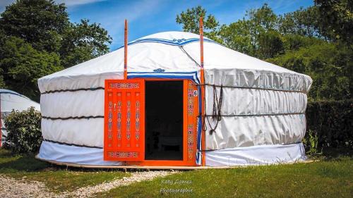 Plouenan Otro | Camping Kerlaudy Mer et Yourtes