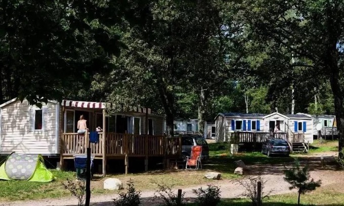 Carennac Casa | Camping l'Eau Vive **** - Cottage Riviera 4 people