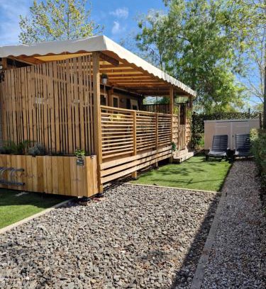 Vias Complejo | Camping La Carabasse Vias-Plage-T4 Climatisé,Tout confort, Emplacement calme !