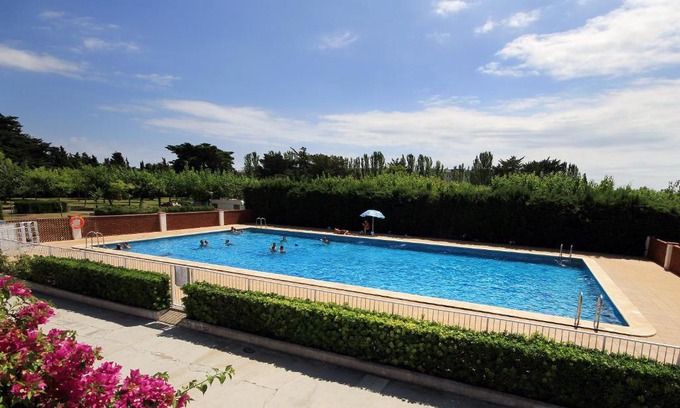 Cubelles Otro | Camping La Rueda
