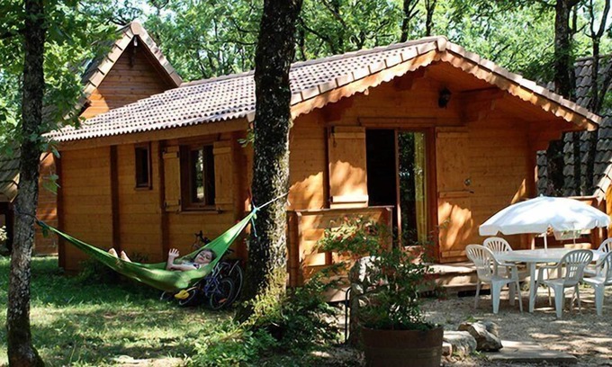 Saint-Cirq-Lapopie Chalet De Esquí | Camping La Truffière *** - Saboya Chalet 5 Personas 3 Habitaciones