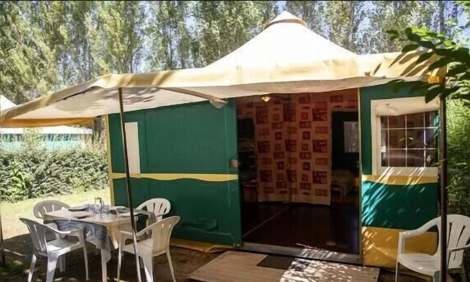 Naucelle Casa | Camping le Lac de Bonnefon*** - Canvas Bungalow 3 rooms 5 people Without Sanitary