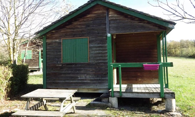 Recoules-Previnquieres Chalet De Esquí | Camping Le Plo *** - Mini Chalet Olga 2 Habitaciones 5 Personas