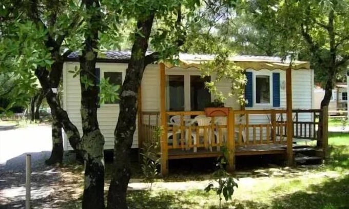 Saint-Maurice-d'Ibie Casa | Camping Le Sous Bois *** - Casa móvil O'Hara 3 habitaciones 4/6 personas