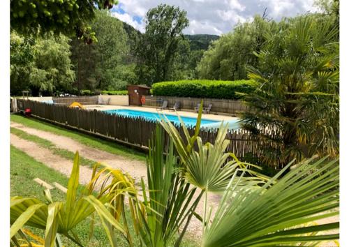 Colombier-le-Vieux Otro | Camping Les Berges Du Doux