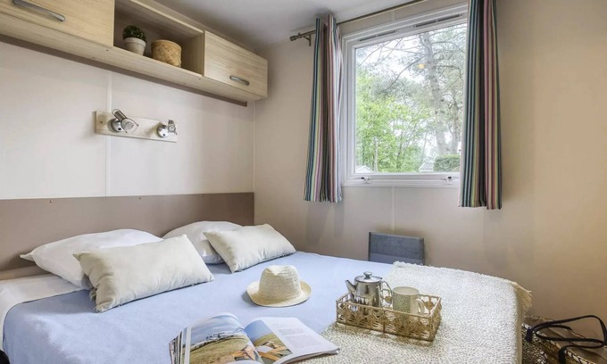 Crach Casa | Camping Romanée Le Fort Espagnol **** - Comfort mobile home 4 rooms 6 people