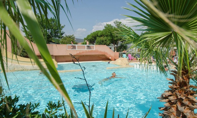 Bormes-Les-Mimosas Alquiler De RV | Camping TIKAYAN CLAU MAR JO