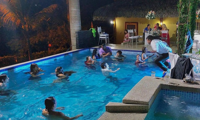 Olon Cabina | Campomar Con Jacuzzi, Piscina Y Sauna Privado