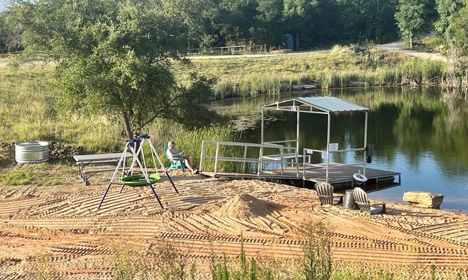Graham Alquiler De RV | Campsite #12 at Lake Godstone