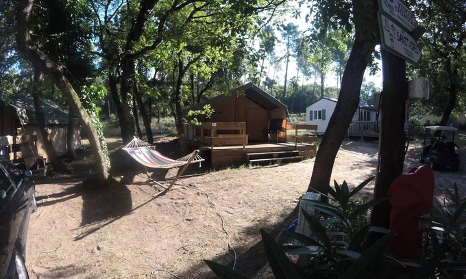 Bollene Casa | Camping La Simioune *** - Tienda de campaña Safari Lodge 3 habitaciones 5 personas sin baño