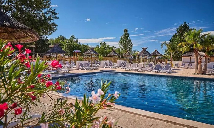 Albaron Casa | Campsite Le Crin Blanc * - Mobile Home Classic XL 3 Rooms 4 People