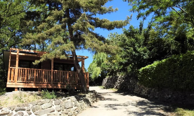 Darbres Chalet De Esquí | Campsite Les Lavandes *** - Chalet LAURIER all comfort family large 6 people