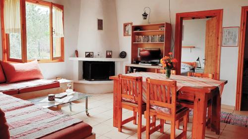 Eleftheres Casa | Campus Verde