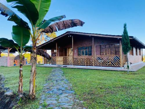 Tulipe Cabina | CAMVUL Farm Lodge - Finca Hotel