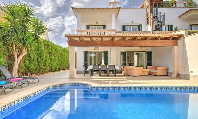 Puig de Ros Chalet De Esquí | Can Caldero by Rentallorca