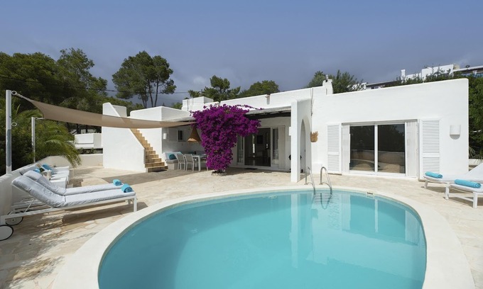 Sant Antoni de Portmany Villa | CAN CALMA -Encantadora villa, piscina, Bbq *OFERTA ESPECIAL SEPTIEMBRE*