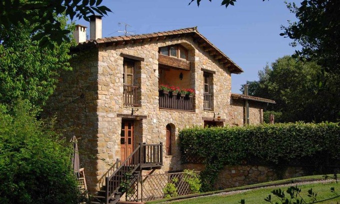 Sales de Llierca Apartamento | Can Cruanyes