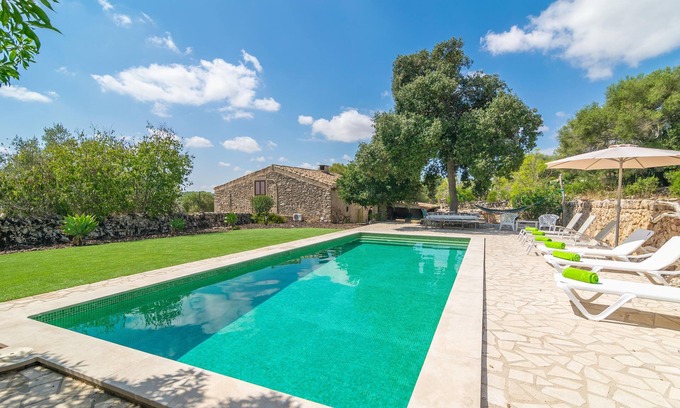 Algaida Villa | CAN GALLOT DE PUNXUAT - Estupenda casa de campo con piscina privada en entorno tranquilo.