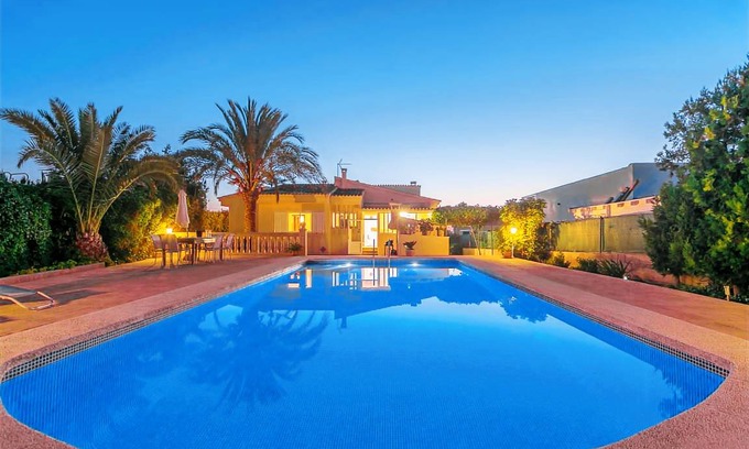 Badia Blava Casa | Can Moragues & Martorell