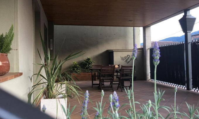 Les Planes d'Hostoles Apartamento | Can Musiquem amb Piscina