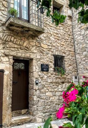 Guimera Casa | CAN PINÓS de GUIMERÀ