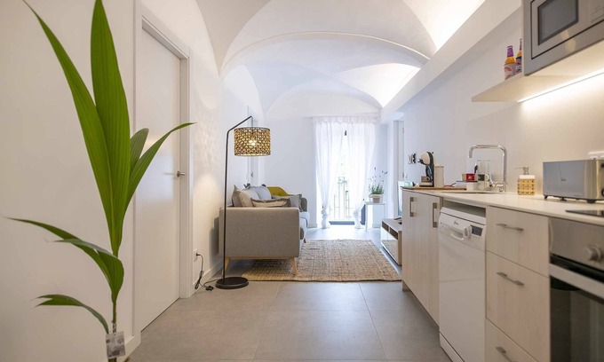 Banyoles Apartamento | CAN Planeses - Apartamento de Lujo con Balcón en el Pla de L'estany