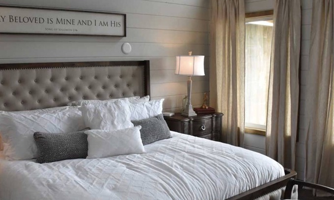 Eureka Springs Complejo | Can U Canoe Suite 115