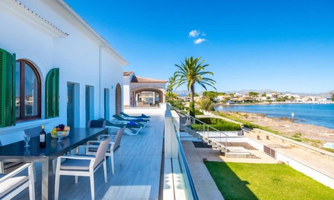 es Bacares Casa | Can Verd by Interhome