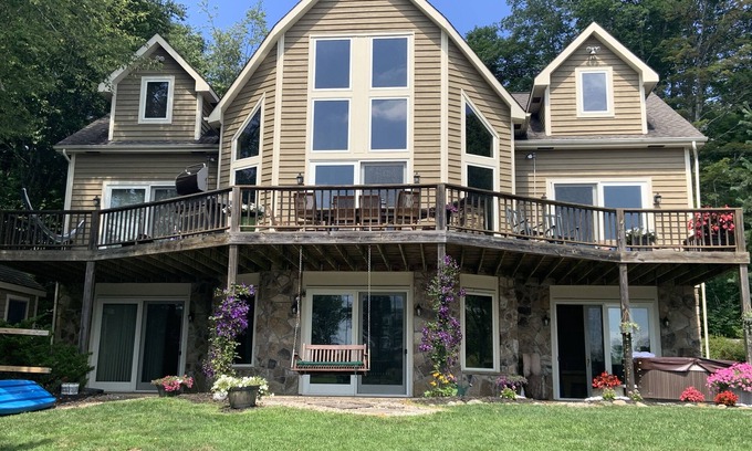 Davis Casa | Canaan Valley Lakefront Home - Disfruta la hermosa temporada de esquí