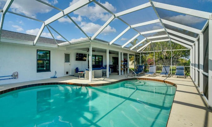 Fort Myers Casa | Canal-Front Gem with Hot Tub, Foosball in Cape Coral