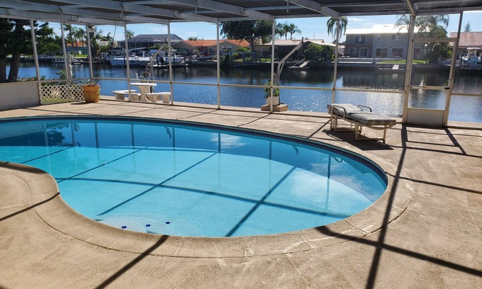 Gulf Harbors Casa | Canal-Front Gulf Coast Getaway