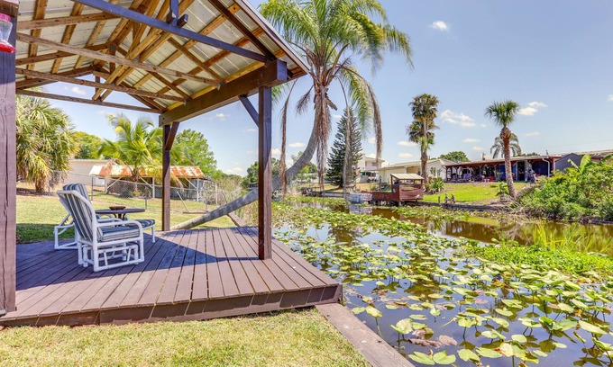 Taylor Creek Casa | Canal-Front Okeechobee Retreat: On-Site Fishing!