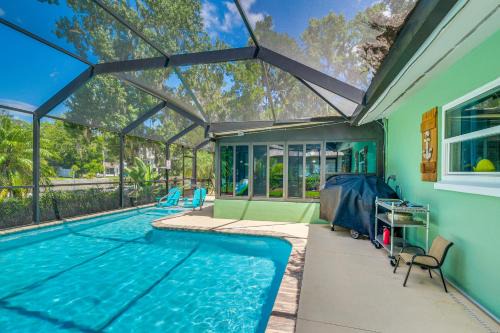 Crystal River Casa | Canal-Front Outdoor Oasis Home in Crystal Water