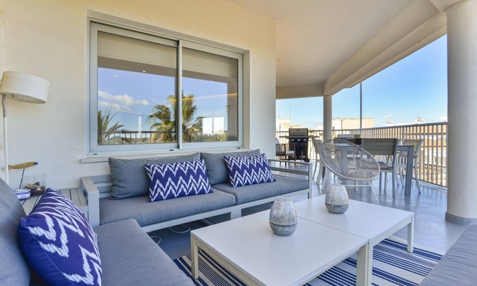 Colonia Sant Jordi Apartamento | Canami - Apartamento de lujo con impresionantes vistas al mar