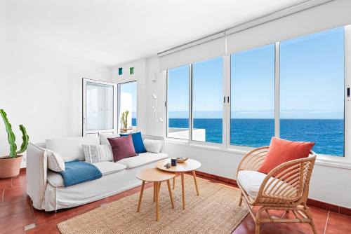 Santa Cruz de Tenerife Apartamento | Canary casita next to the Atlantic Ocean