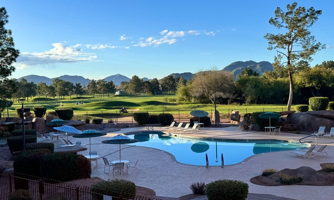 Paradise Valley Village Condominio | Especial de Navidad en el mejor condominio de Anasazi Village