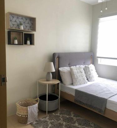 Dumaguete Casa | CandC 2 bedrooms Marina Spatial Condominium