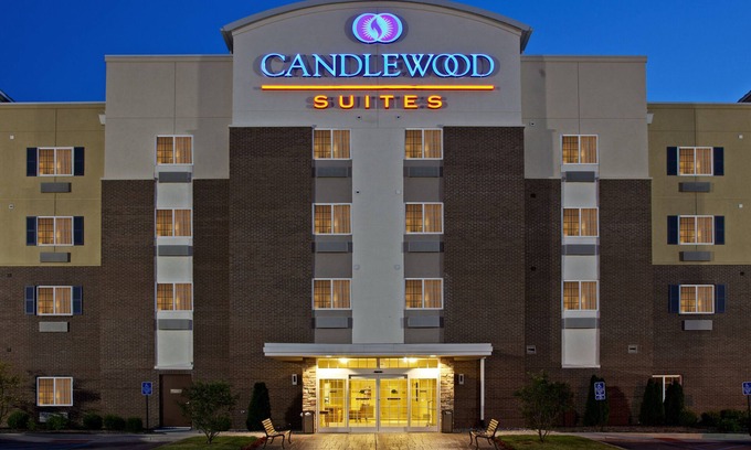 Jeffersonville - Clarksville Hotel | Candlewood Suites Louisville North by IHG