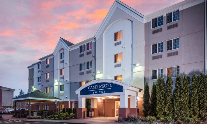 Lacey Hotel | Candlewood Suites Olympia/Lacey by IHG
