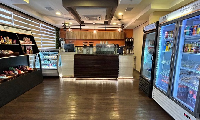 Juriquilla Hotel | Candlewood Suites Queretaro Juriquilla by IHG