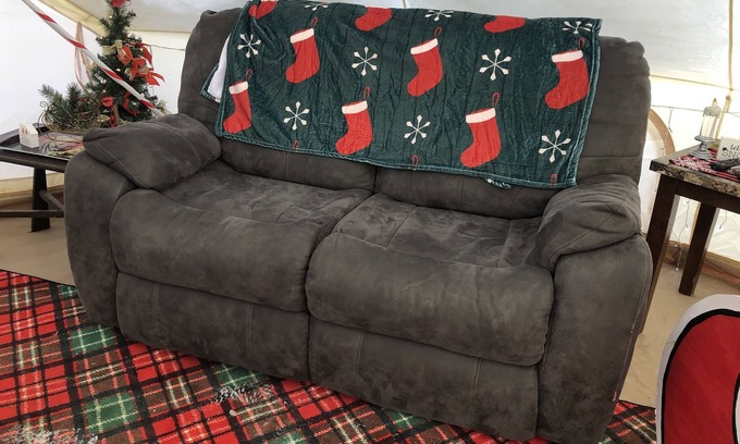 Killen Alquiler De RV | Candy Cane Glamp