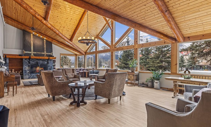 Canmore Hotel | Canmore Rocky Mountain Inn