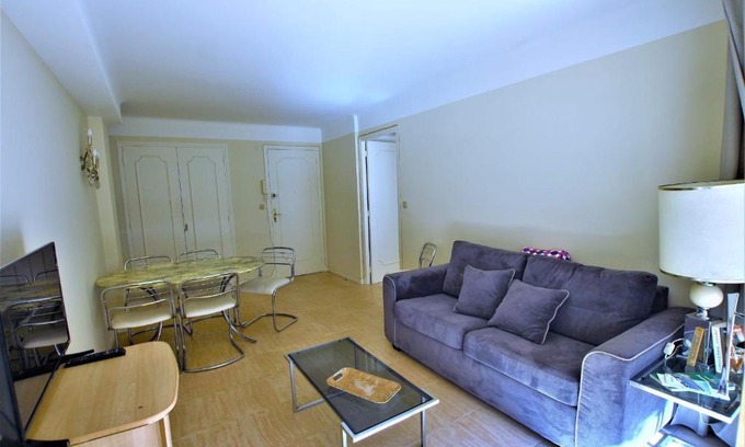 Cannes City Centre Apartamento | Cannes located behind the Martinez Hotel at 50 meters to the Croisette