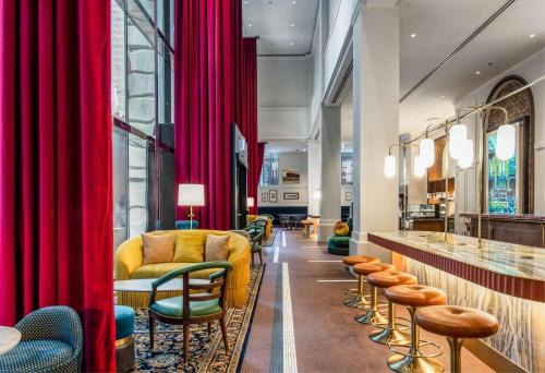 The Loop Hotel | Canopy By Hilton Chicago Central Loop