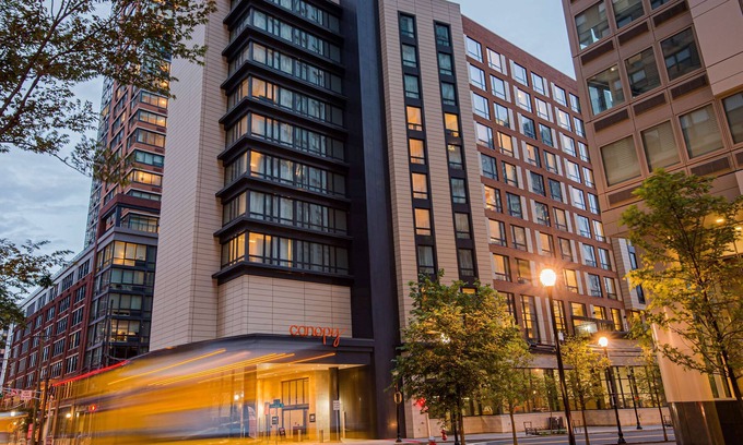 Powerhouse Arts District Hotel | Canopy by Hilton Jersey City Arts District