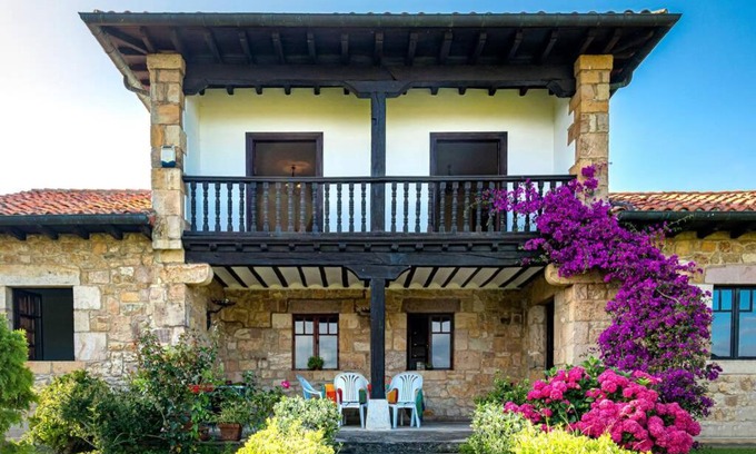 Santillana del Mar Villa | Cantabria Collection - Espectacular casona cerca de la Colegiata