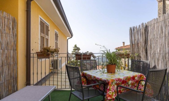 Terzorio Apartamento | Cantina by Interhome