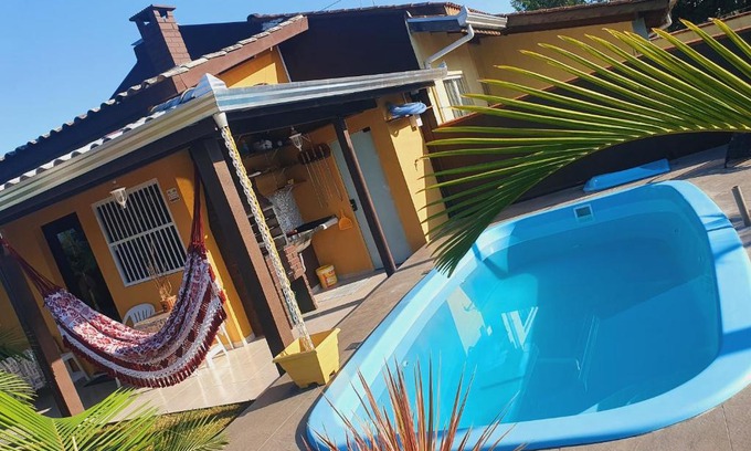 Itapoa Casa | Cantinho das Palmeiras em Itapoá- Casa c piscina p 6 pessoas