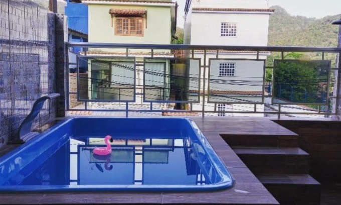 Vila Muriqui Casa | Cantinho Feliz de Muriqui/Casa amarela
